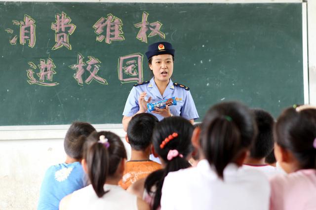 江阴市小学新领导团队，引领未来教育的新力量崛起