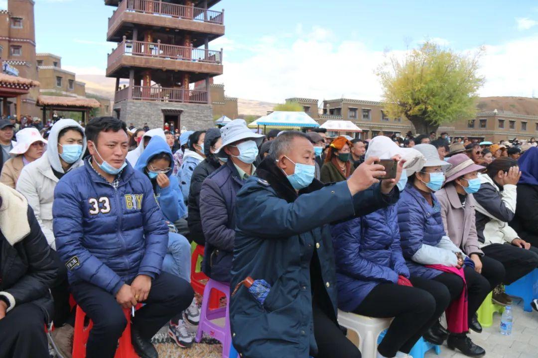 石渠县文化广电体育和旅游局领导团队最新概述